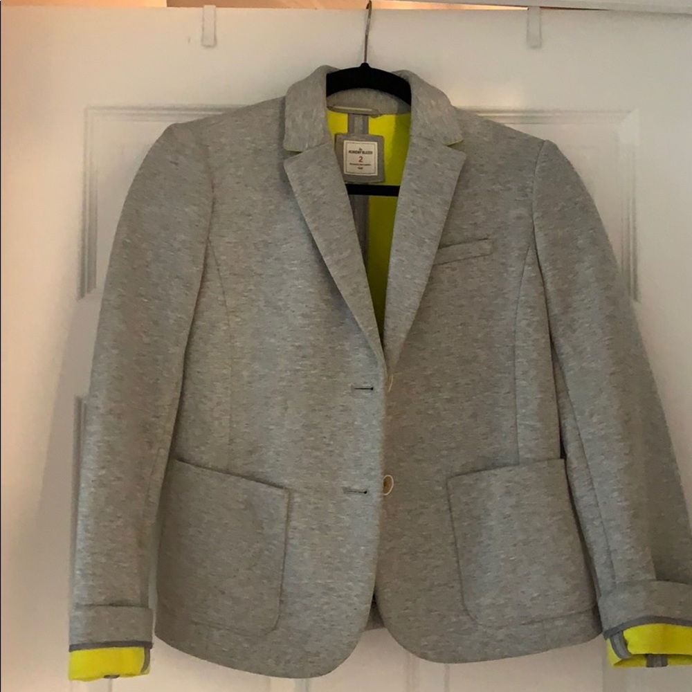 Gray blazer with yellow scuba lining